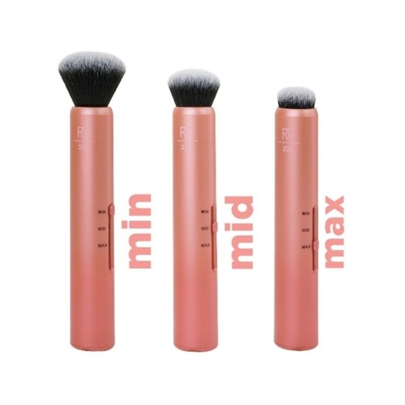 Real Techniques 3-in-1 Custom Coverage Complexion Foundation Concealer Brush New - Picture 3 of 5